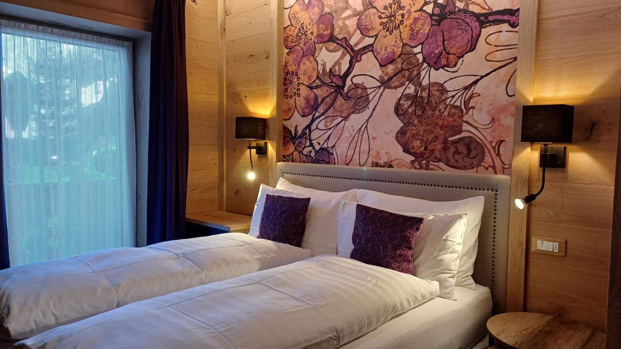 Albergo Majorka กานาเซย์ ภายนอก รูปภาพ