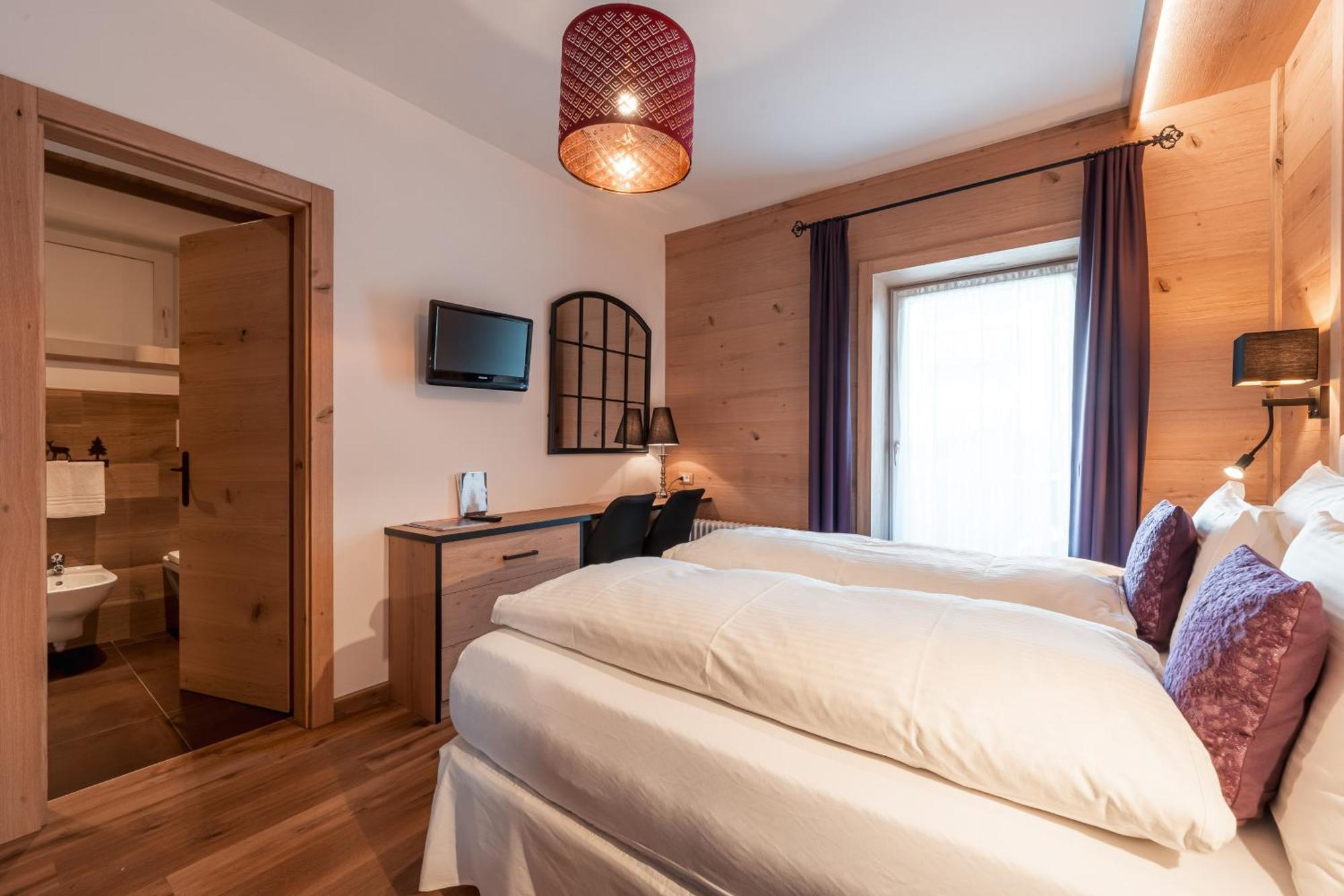 Albergo Majorka กานาเซย์ ภายนอก รูปภาพ